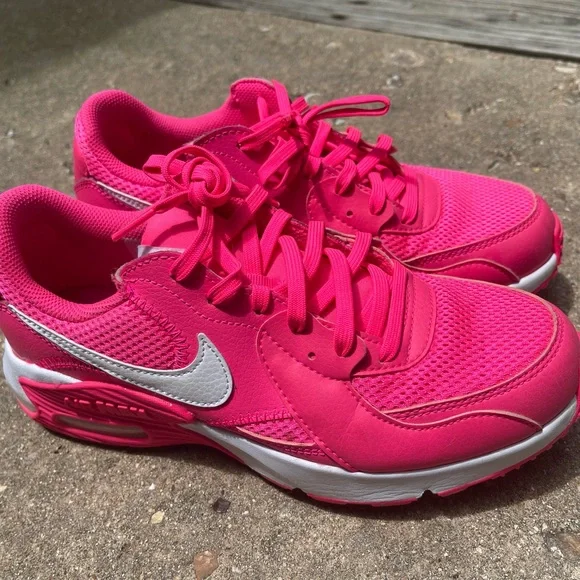 Size 7.5 - Nike Air Max Excee Hyper Pink - Picture 4 of 8